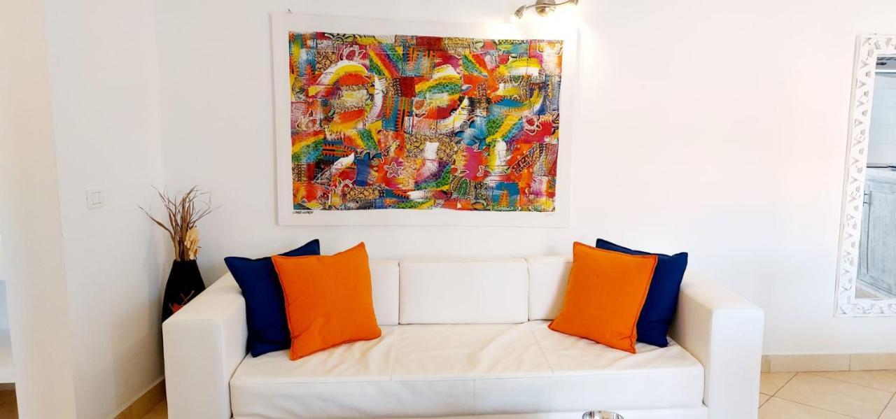 Branco - & Apart-hotel Santa Maria