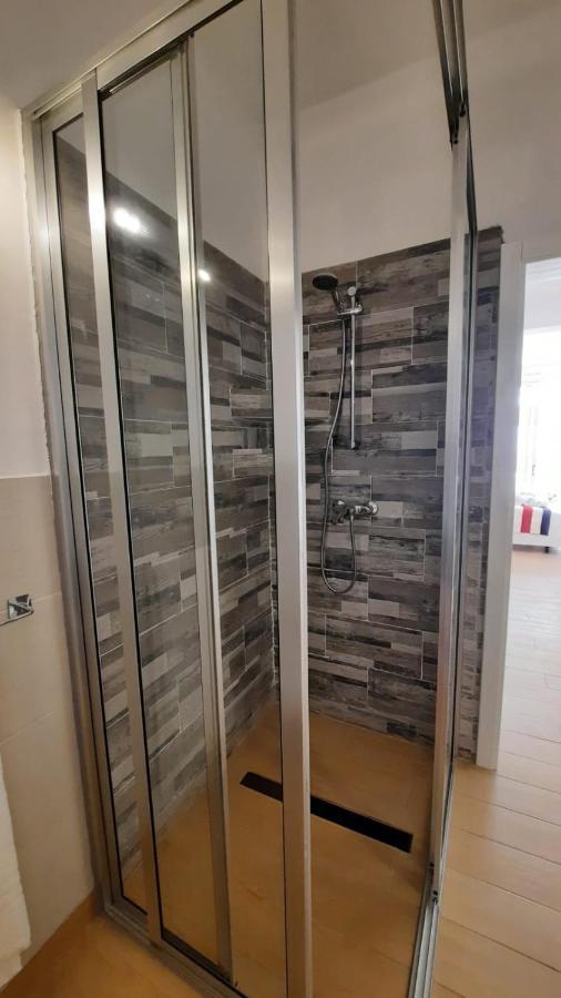 Aparthotel Branco - & *